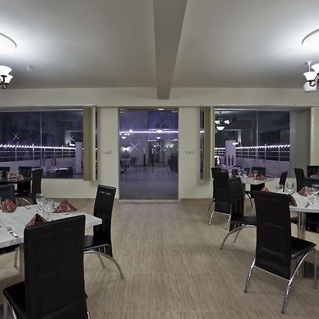 La Rose Hotel Sylhet Buitenkant foto