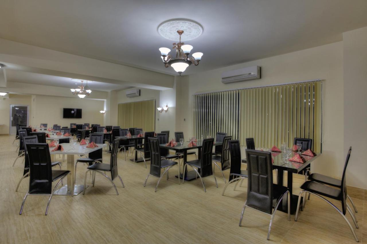 La Rose Hotel Sylhet Buitenkant foto