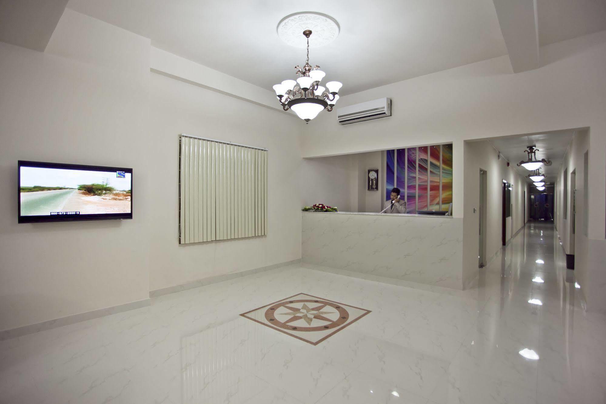 La Rose Hotel Sylhet Buitenkant foto