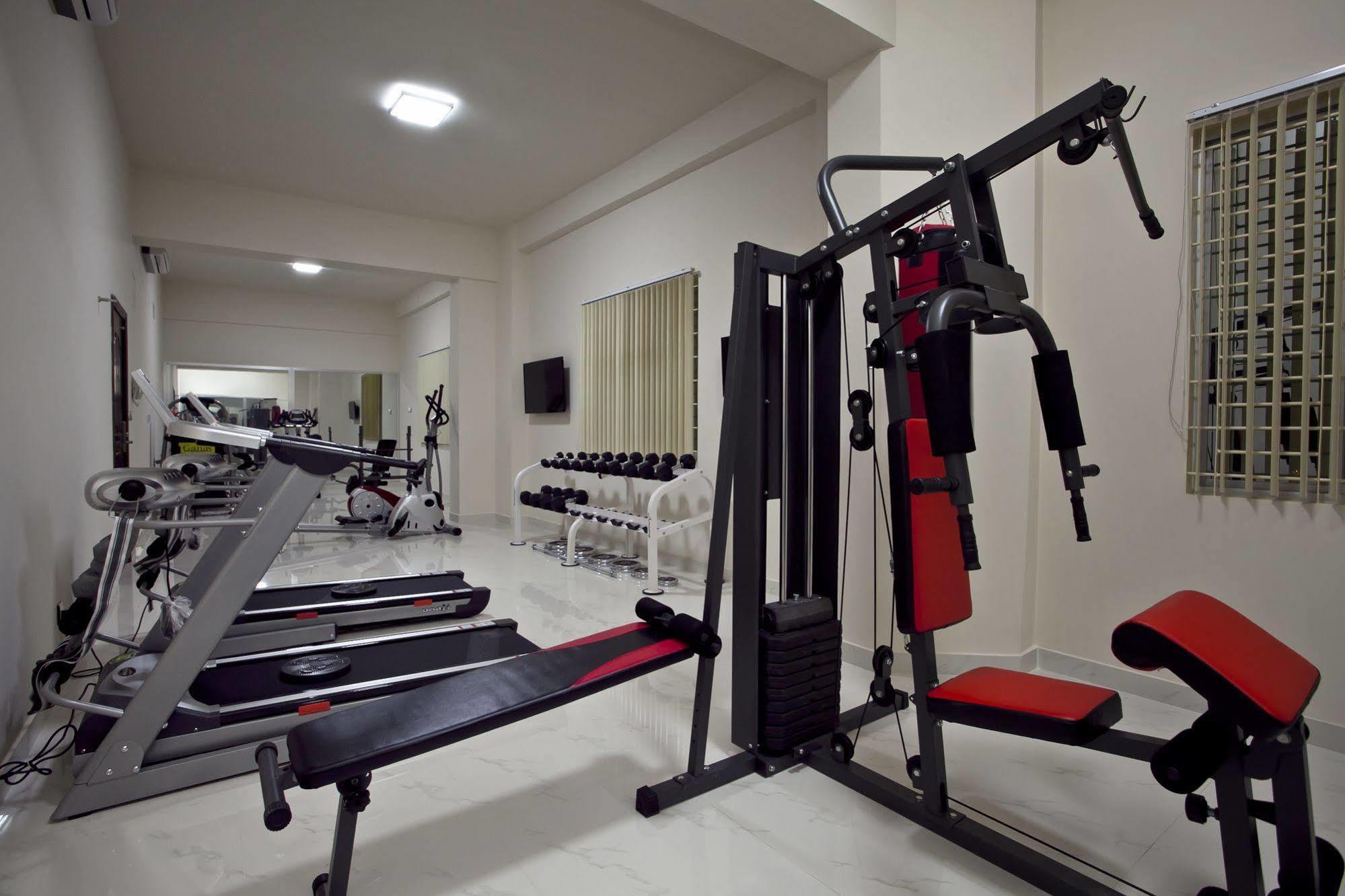 La Rose Hotel Sylhet Buitenkant foto